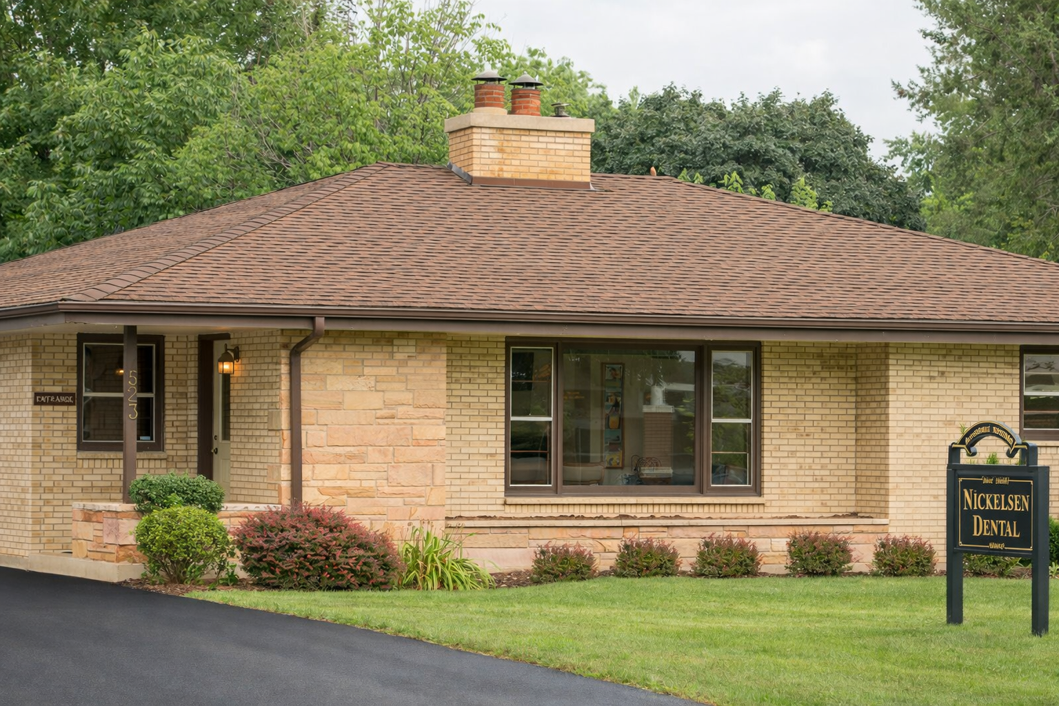 529 S Mclean Blvd, Elgin, IL 60123