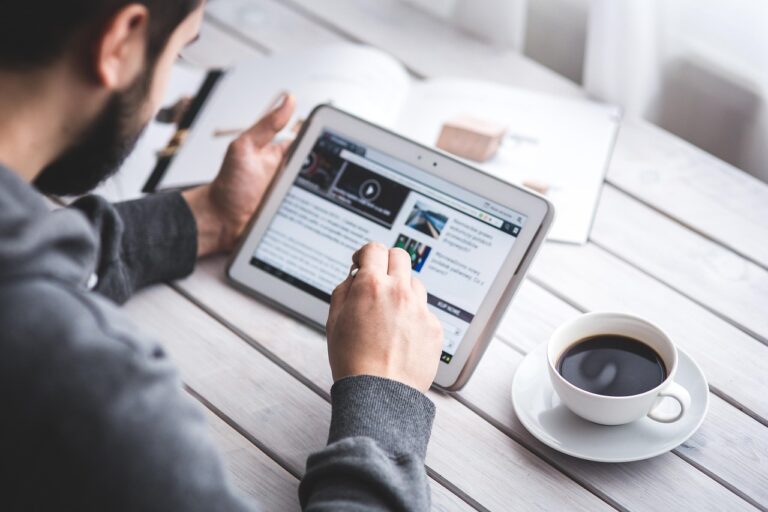 Easily complete your forms online for Nickelsen Dental